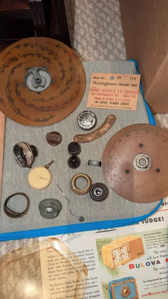 Vintage 1940s–50s Radio Parts Lot image indicator(7)