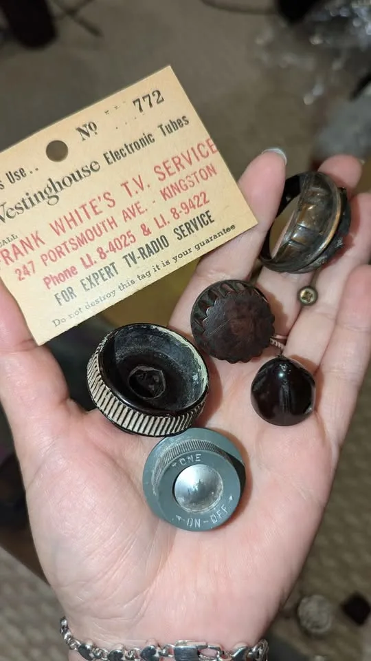 Vintage 1940s–50s Radio Parts Lot image indicator(8)