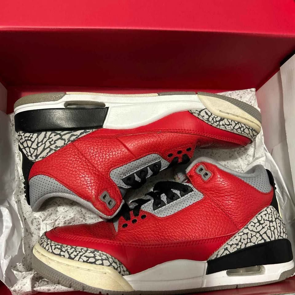 Jordan 3 Red Cement Size 8 $55 - photo 5