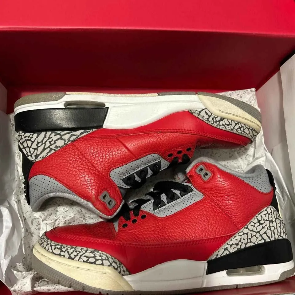 Jordan 3 Red Cement Size 8 $55 image indicator(5)