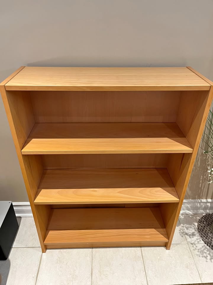 Used 2 IKEA Bookshelves - Great condition