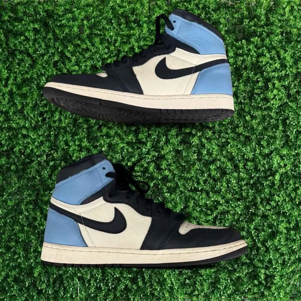 Jordan 1 High Obsidians Size 9.5 No box image indicator(2)