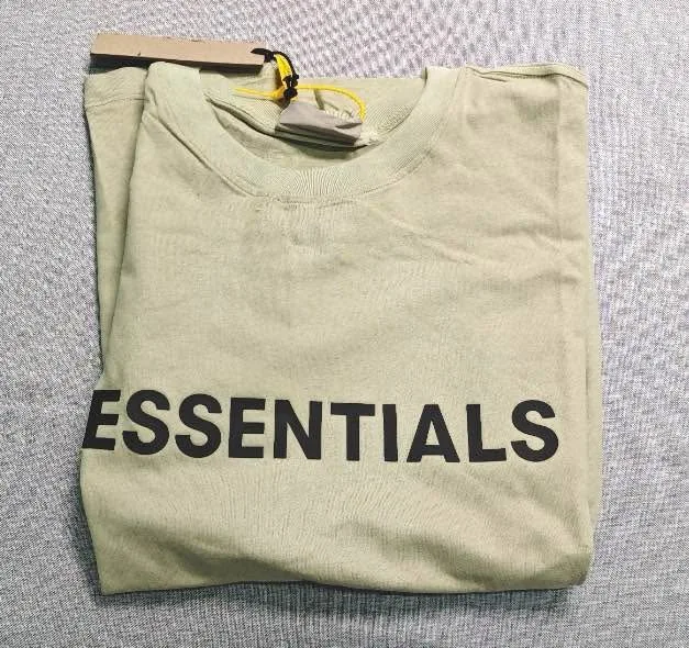 Essentials oversized Tshirt image indicator(4)