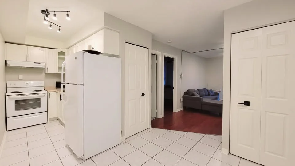 1 bed 1 bath Flat image indicator(3)