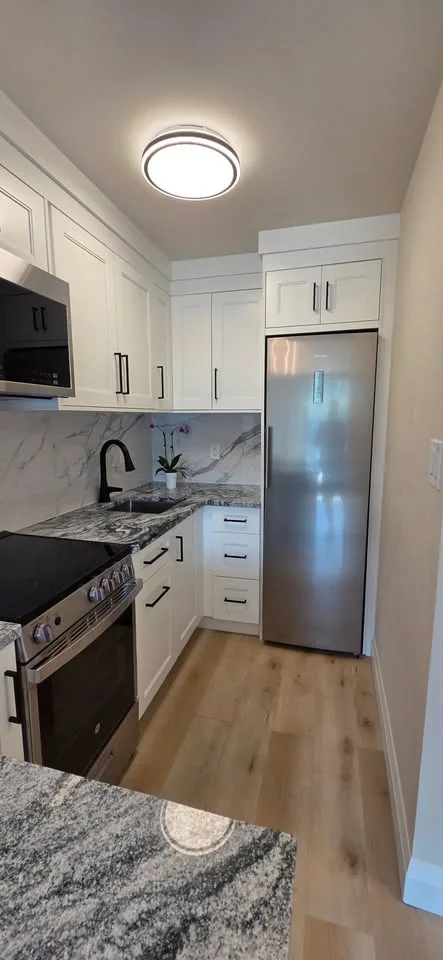 1 bed 1 bath Flat image indicator(2)