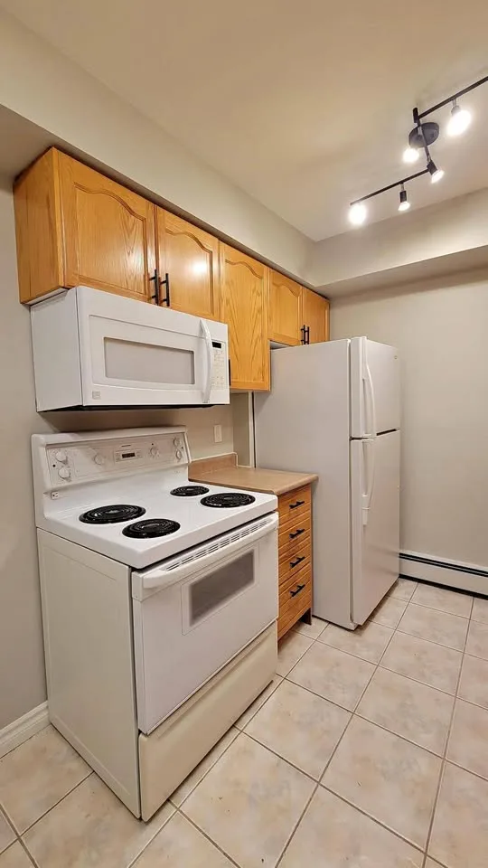 1 Bed 1 Bath - Apartment
