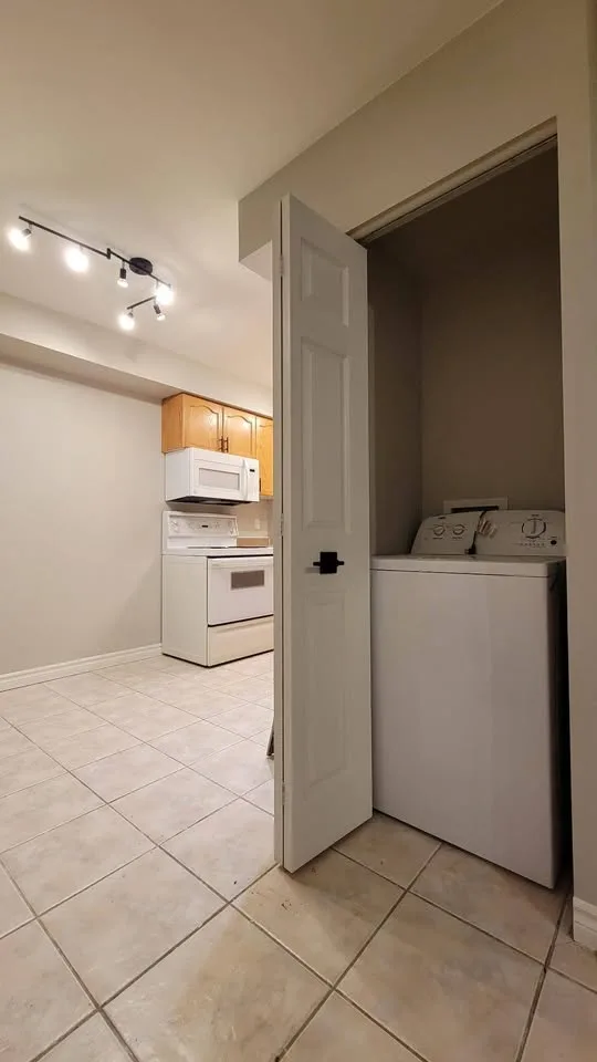 1 Bed 1 Bath - Apartment image indicator(4)