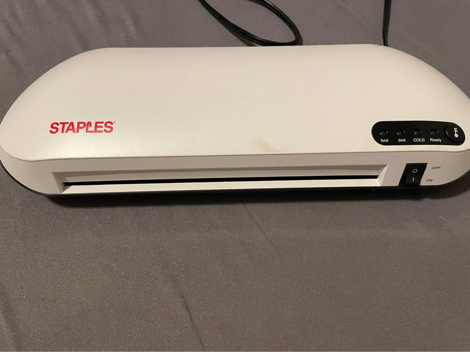 Heat Seal Thermal Pouch Laminator With Cold Laminating Option - photo 2