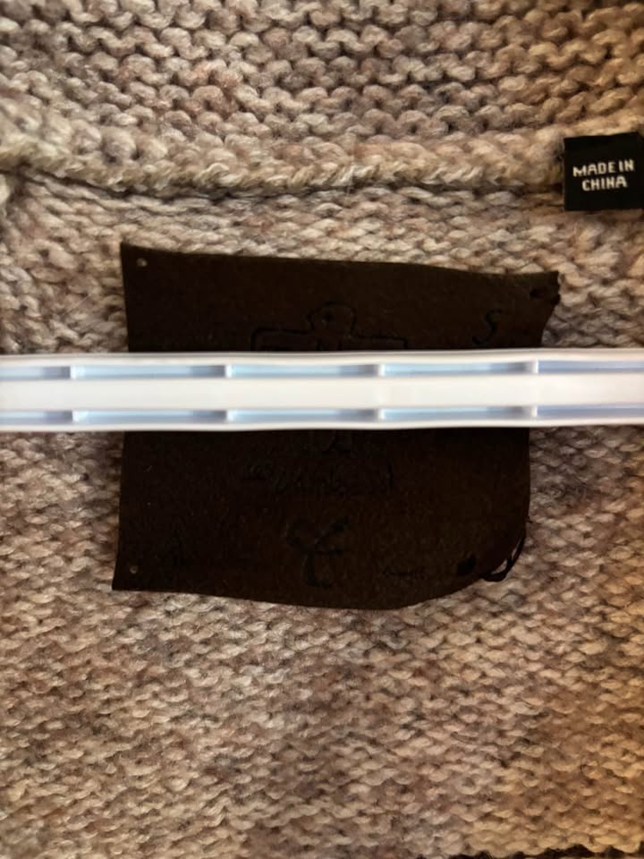 Aritzia TNA Sweater Size Small - photo 5