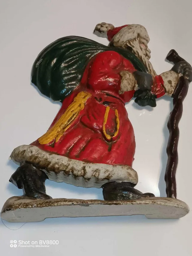Santa Doorstop thumbnail