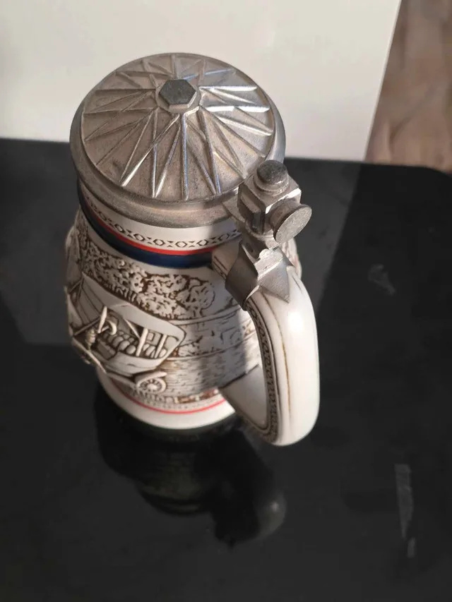 German stein Avon collection image indicator(3)