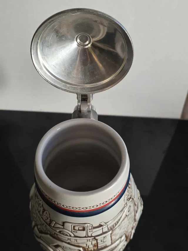 German stein Avon collection image indicator(4)