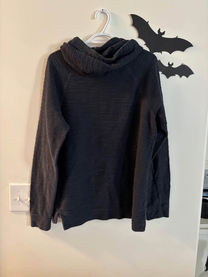 Men’s Hollister Hoodie Size Medium - photo 2