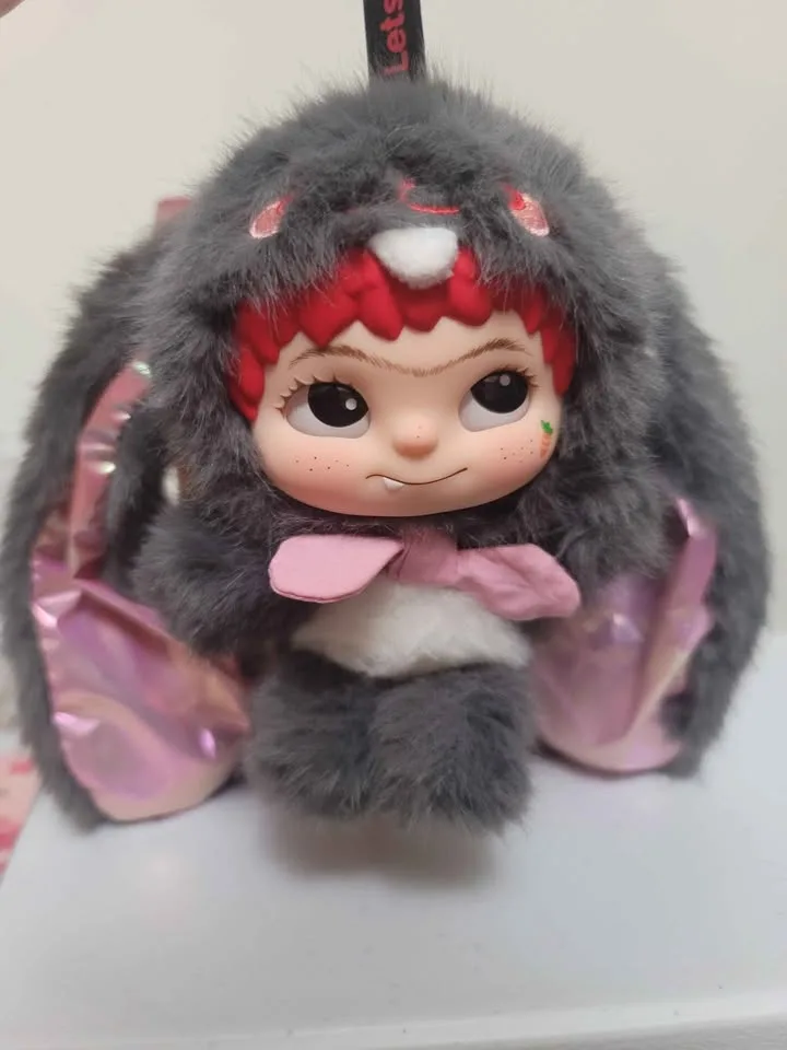 Wakuku Cool Bunny Plush Pendant image indicator(4)