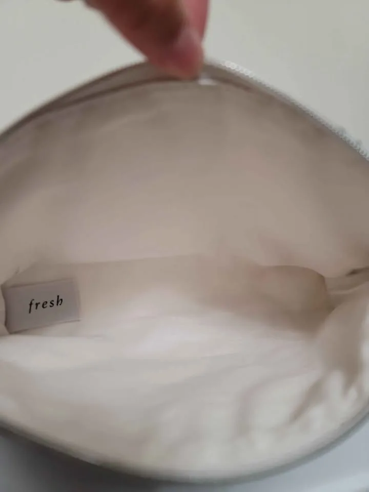 New Fresh Skincare Bundle image indicator(6)