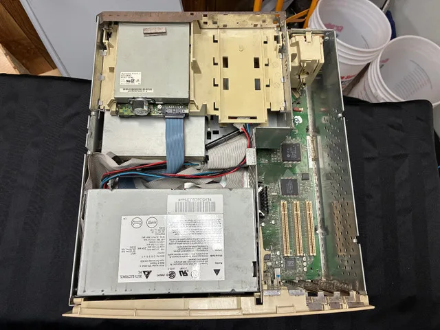 Apple Power Macintosh 7200/75 image indicator(7)