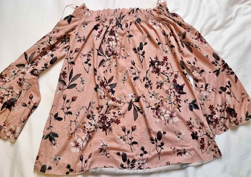 Wardrobe sale - top