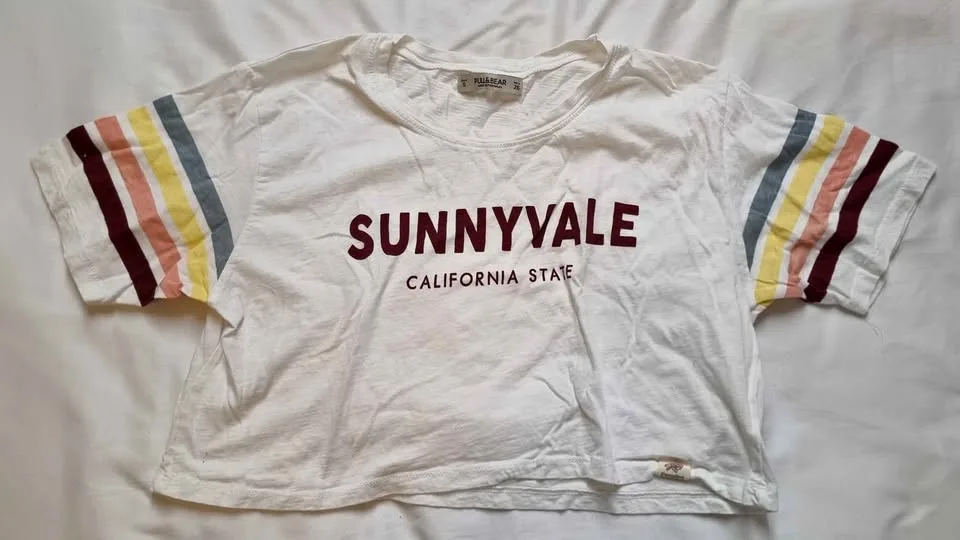 Wardrobe sale - crop top