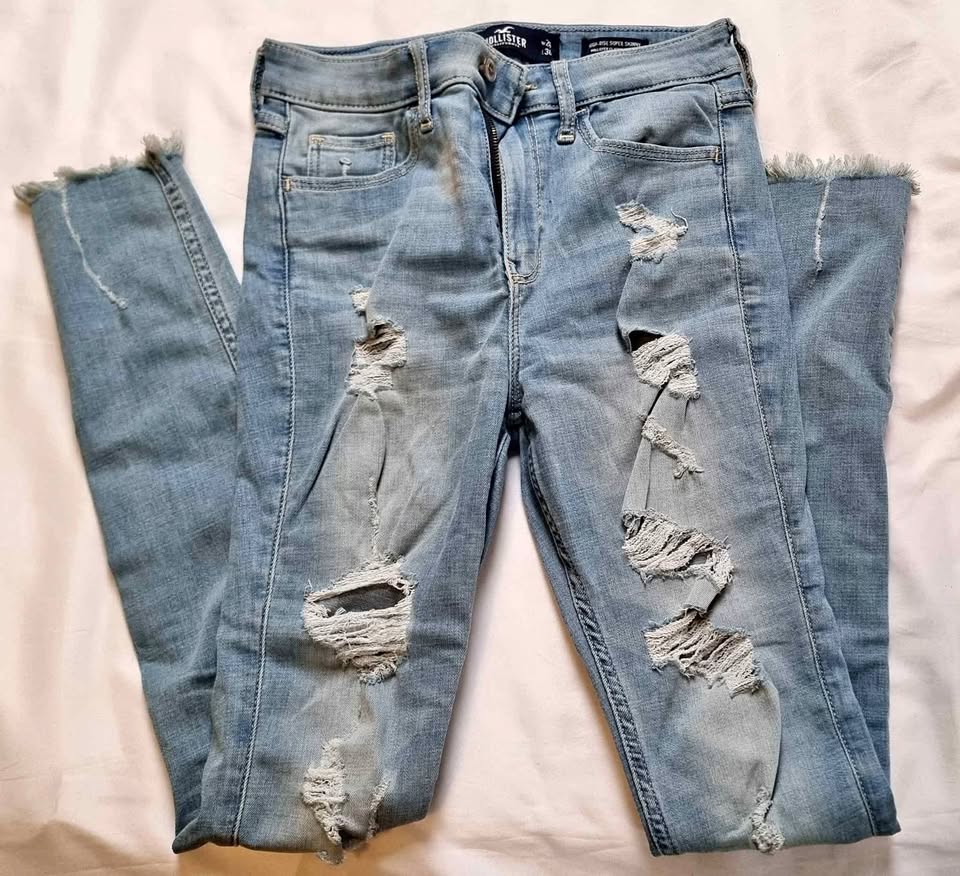 Wardrobe sale - jeans