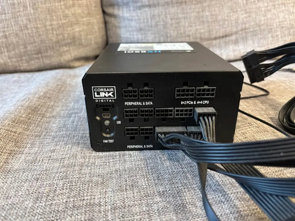 Corsair HX850i – 850W Platinum Fully Modular PSU image indicator(3)