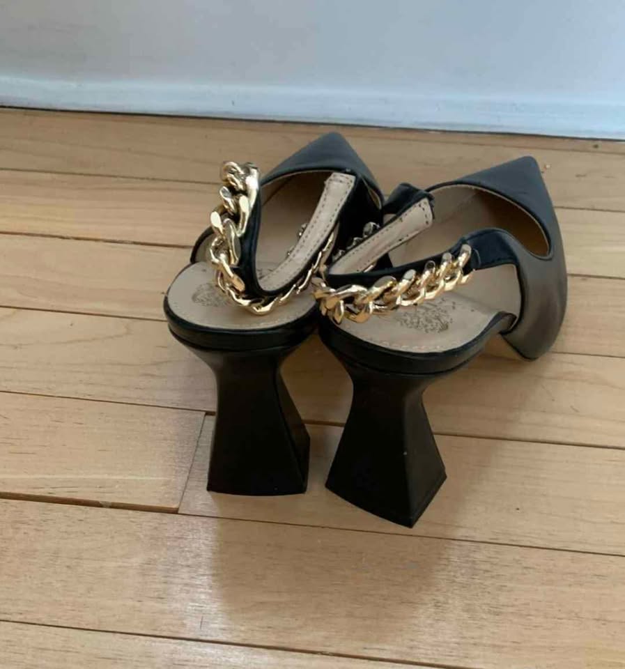 Womens Vince Camuto heels Size 10 - photo 3