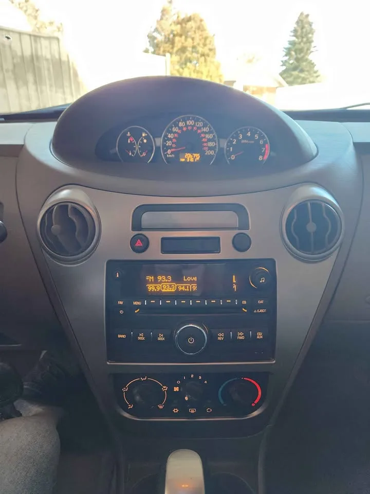 2007 Saturn Ion image indicator(8)