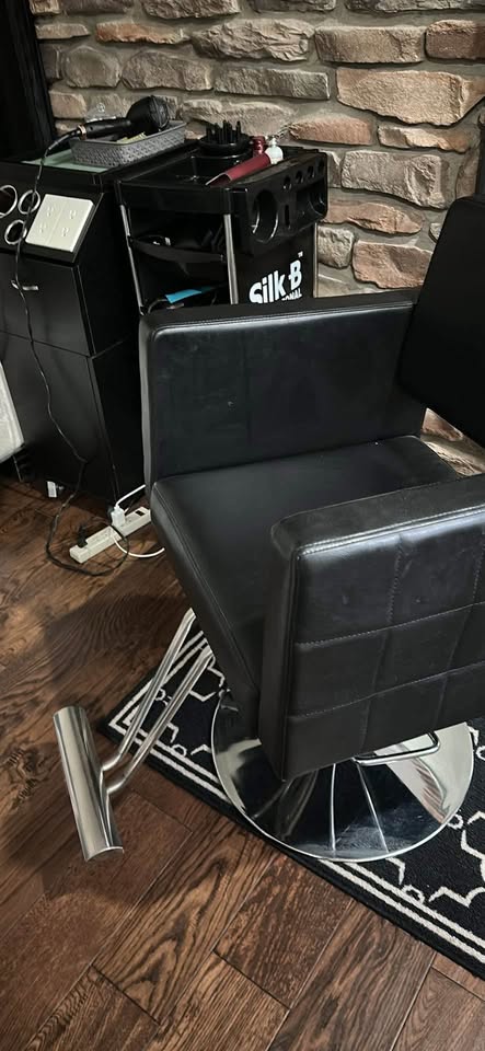 Leather chair - photo 4