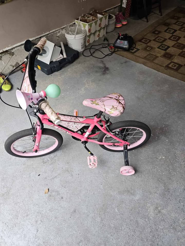 Girls bike - photo 2