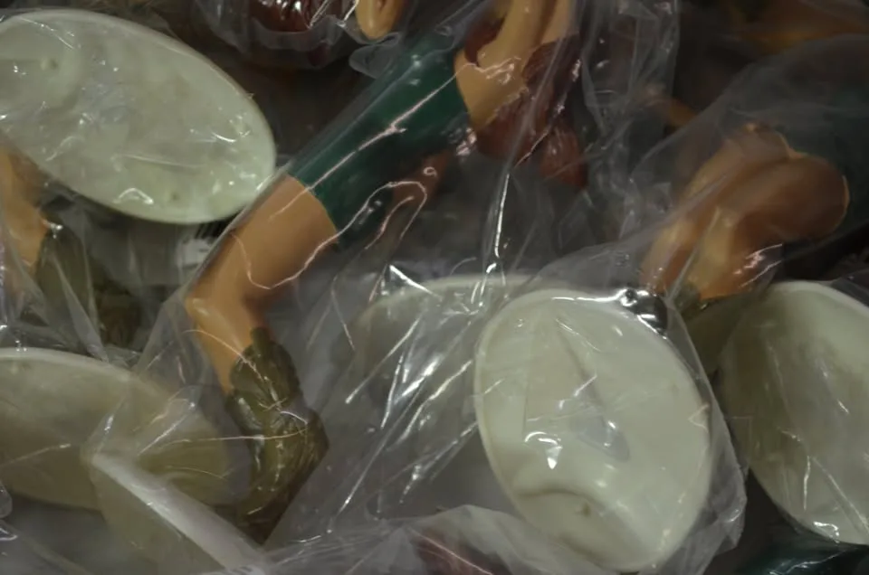 RARE Vintage Bottoms Up R. Demars Ganz Beer Holders image indicator(8)