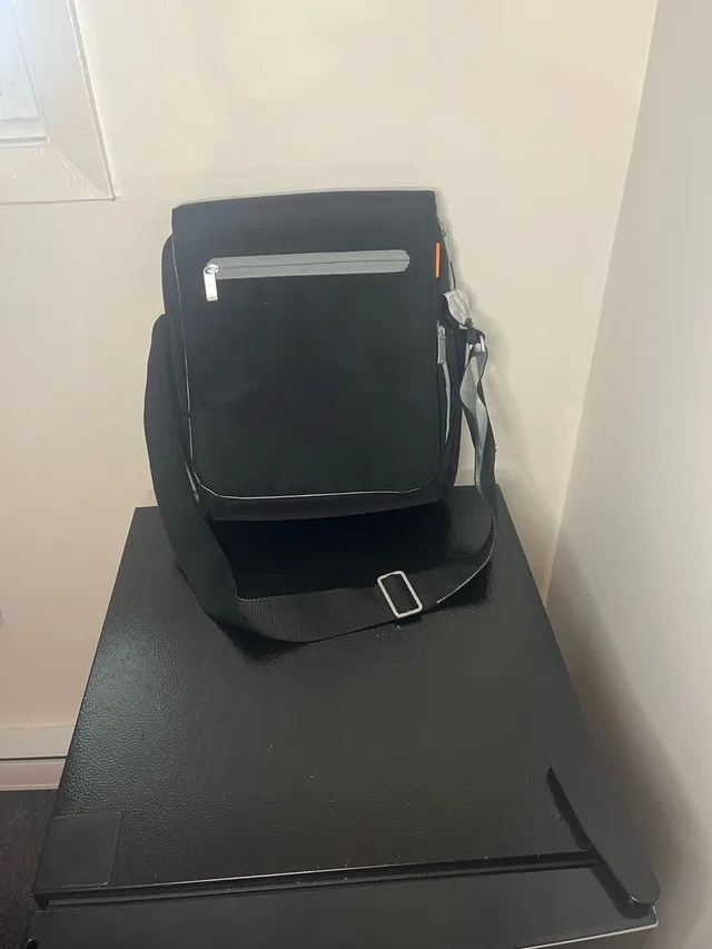 laptop bag image indicator(2)