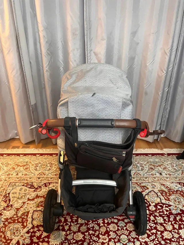 UPPAbaby Vista V2 Double Stroller and Bassinet image indicator(2)