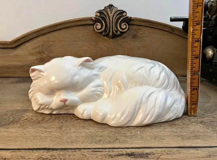 Vintage Ceramic White Persian Long Haired Sleeping Cat
