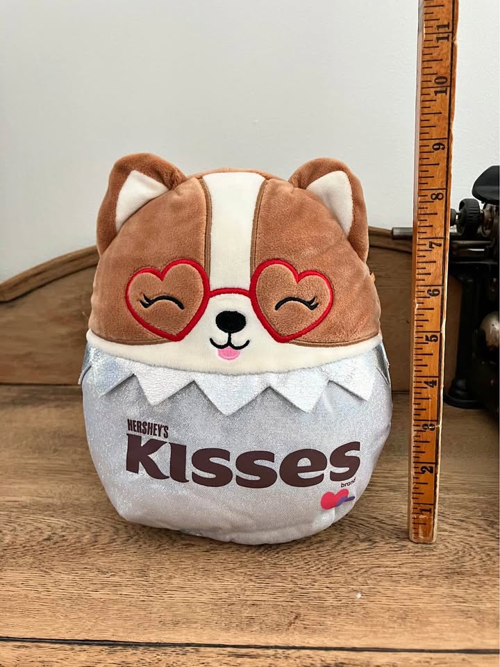 Squishmallows Regina Hersheys Corgi Dog Plush 8"
