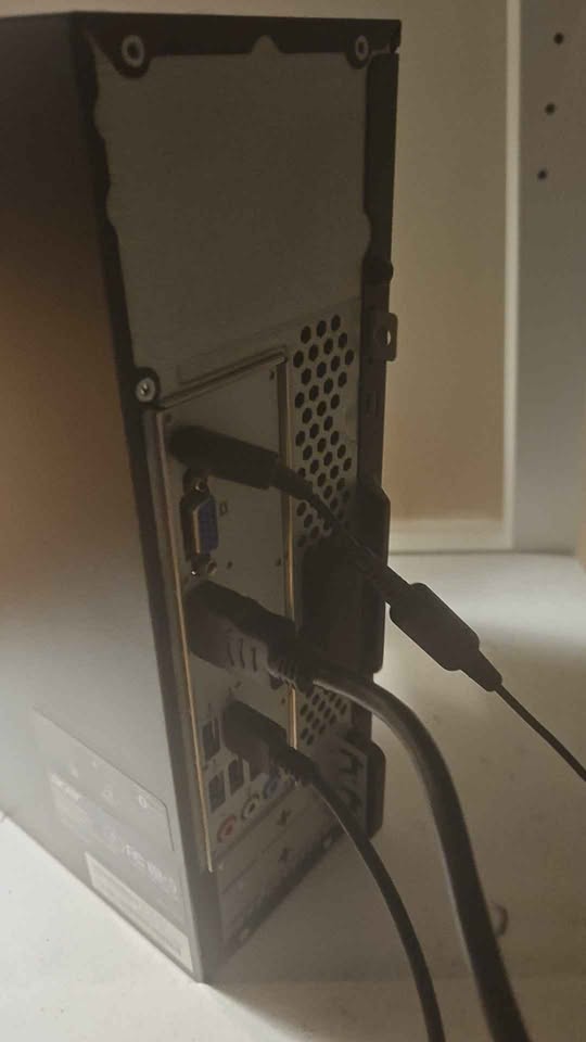 Acer i3 mini Pc (no monitor) - photo 3