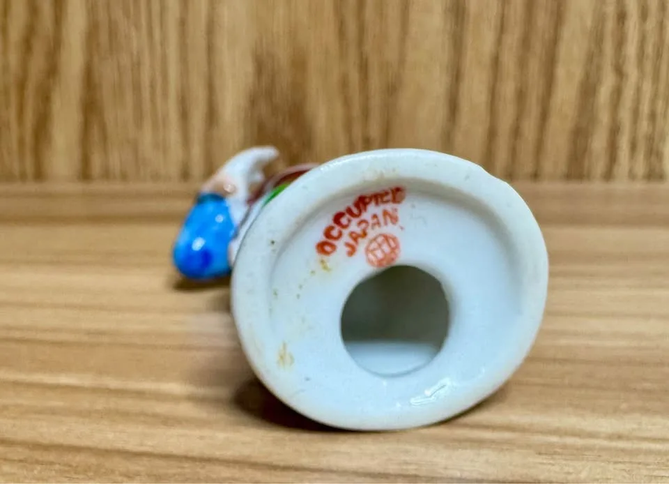 7 Vintage Porcelain Figurines - Circa 1945-1955 - $40 image indicator(7)