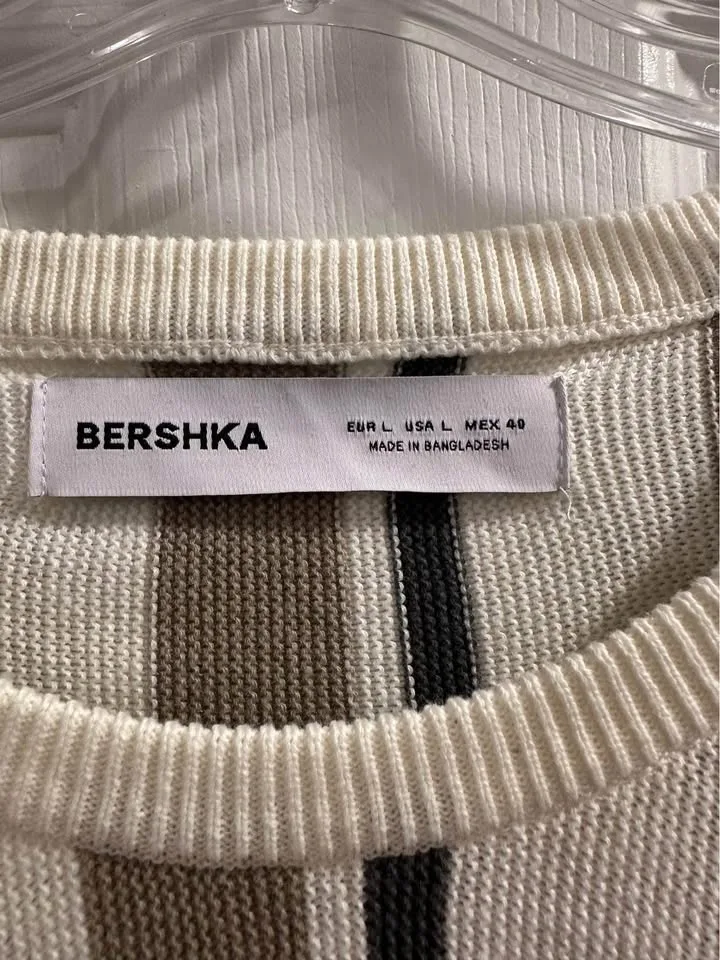 Cotton Bershka shirt image indicator(3)