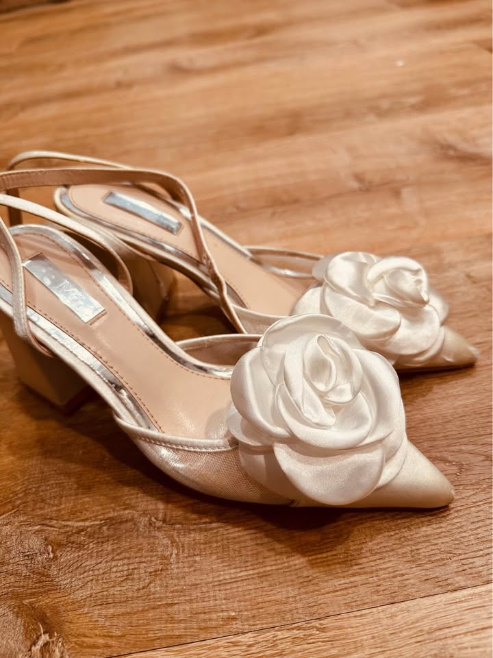 Satin Rosette High Block Heels - photo 3