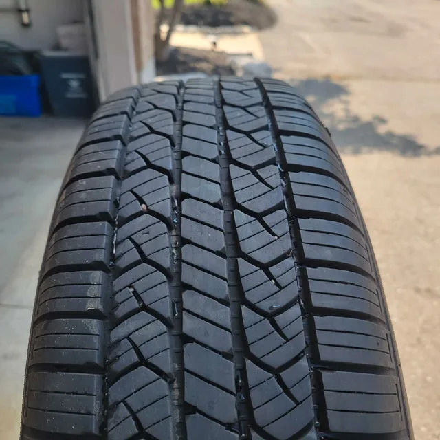 Tires - All season (4) image indicator(5)