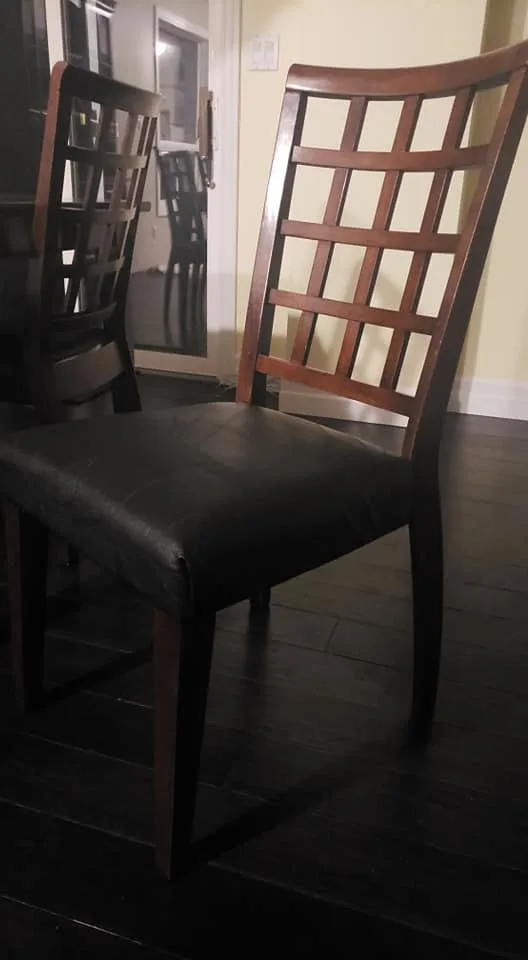 Buffet, hutch and table with leaf image indicator(10)