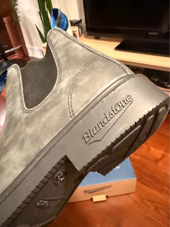 Brand New Blundstone Winter Thermal Rustic Black Boots (Size 9) - photo 4