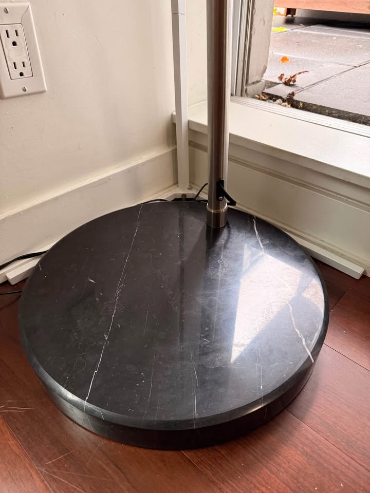 Structube Marble Floor Lamp - photo 3