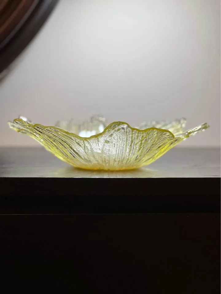 Yellow Flower Shaped Glass Bowl 11” image indicator(5)