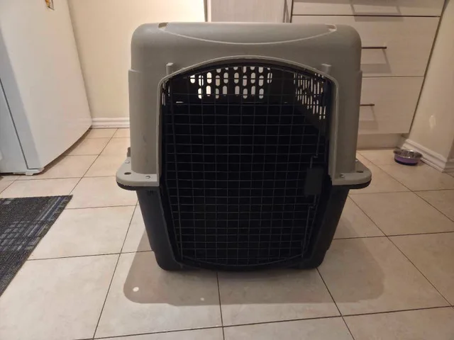Large Petmate Pet Kennel image indicator(6)