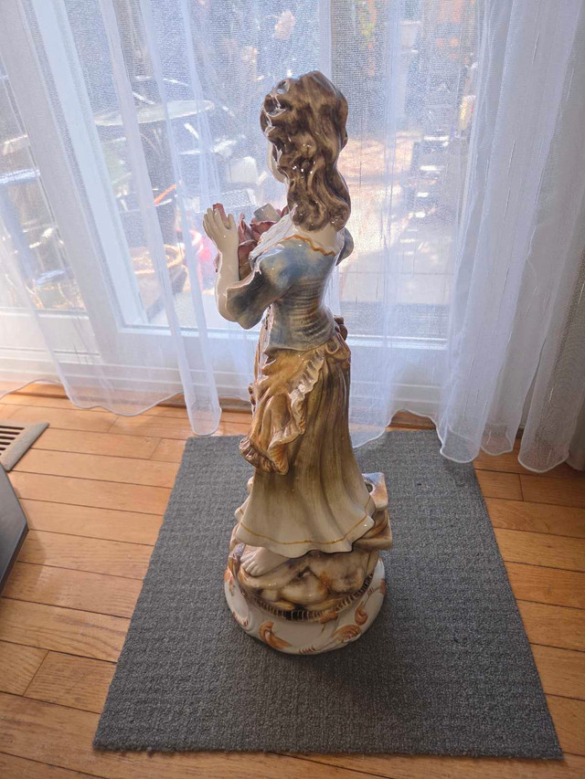 Italian Capodimonte Figurine - photo 5