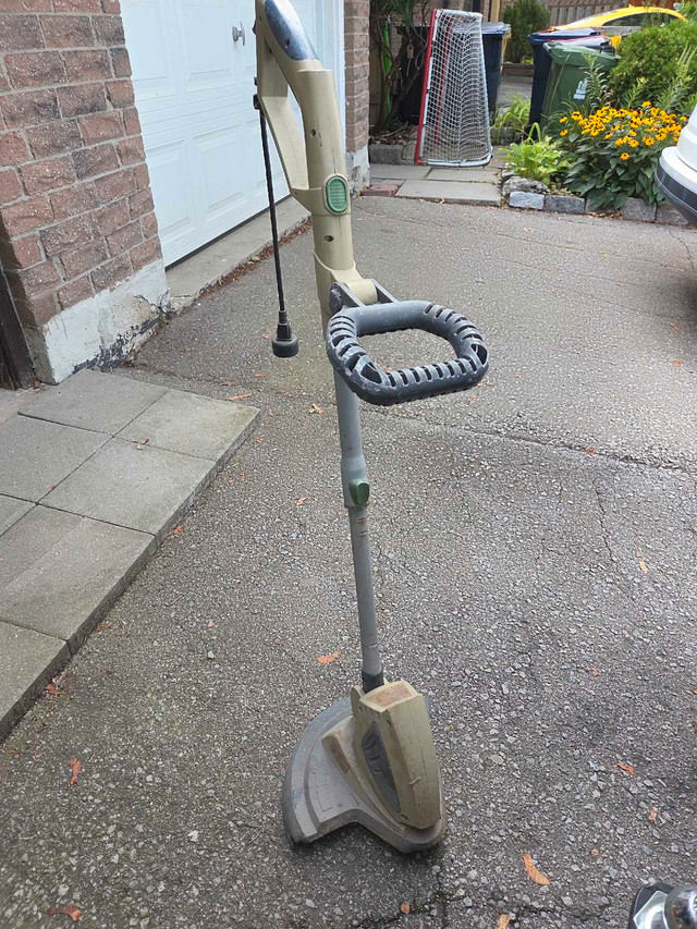 Electric Weed Wacker - photo 2