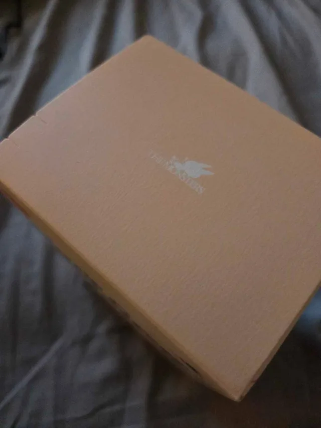 Pop Mart Labubu image indicator(9)