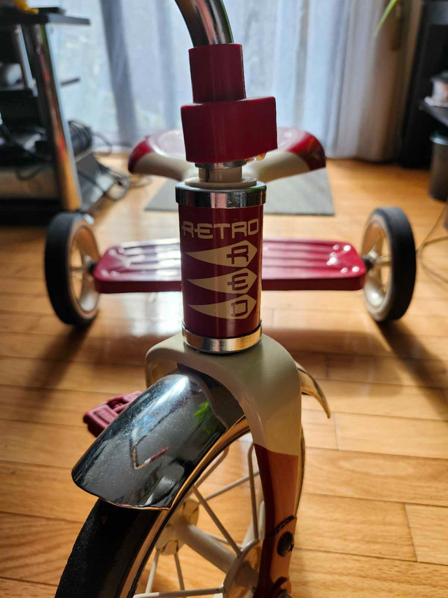 Radio Flyer Tricycle - photo 2