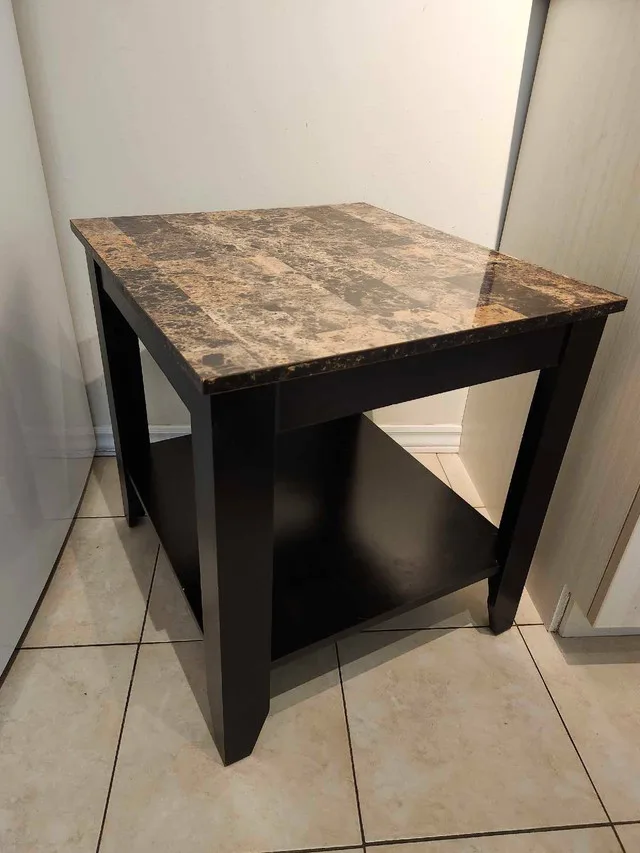 Marble Table image indicator(8)