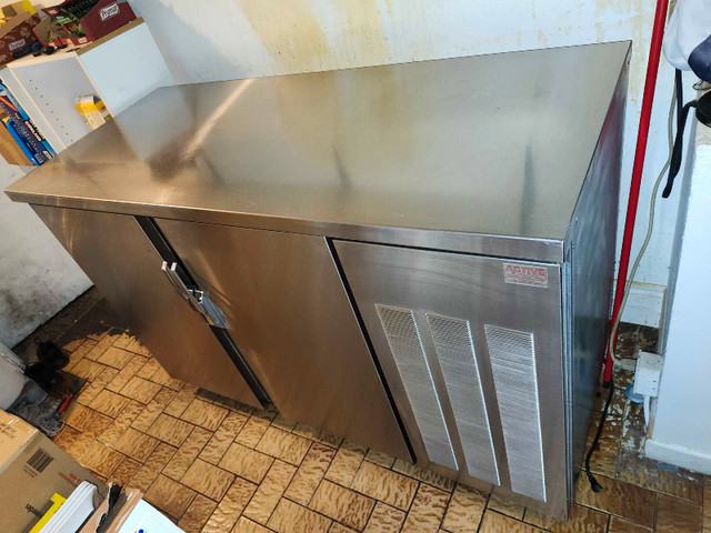 60" Stainless Steel Refrigerator - photo 2