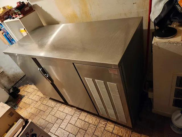 60" Stainless Steel Refrigerator image indicator(10)